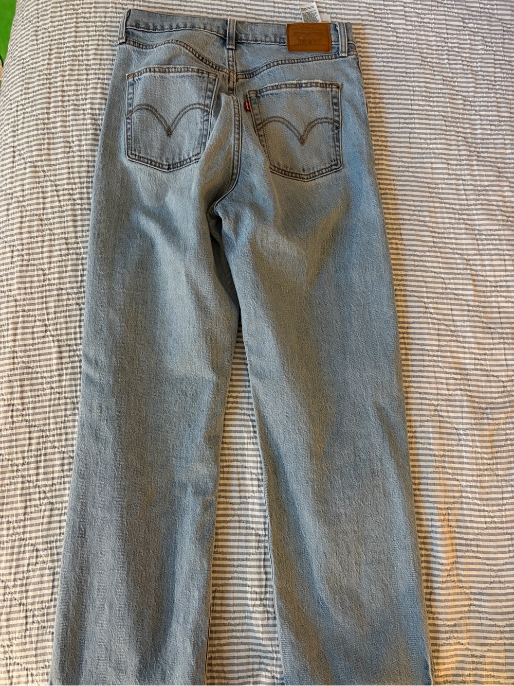 Levi’s Ribcage Straight - 28 - Picture 3 of 5